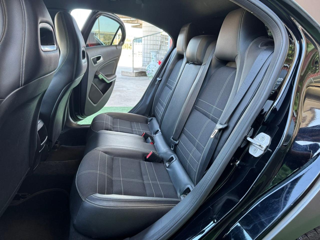 Mercedes-benz A 180 CDI Automatic Dark Night Edition