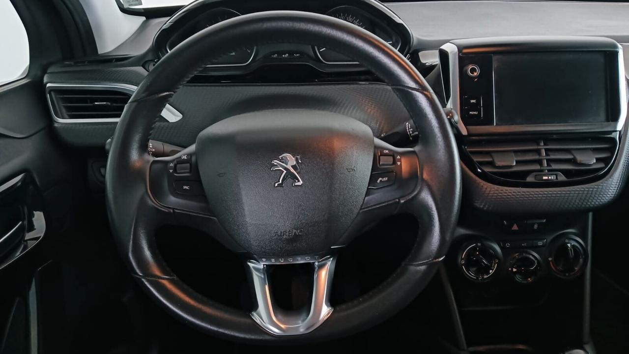 Peugeot 208 PureTech 82 Stop&Start 5 porte Signature