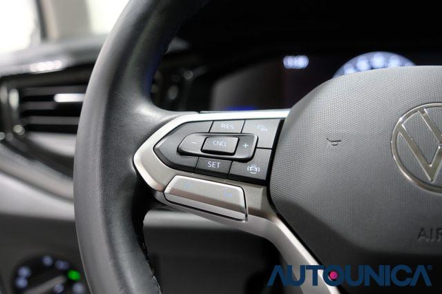 VOLKSWAGEN Polo 1.0 TSI STYLE NEOPATENTATI FARI LED