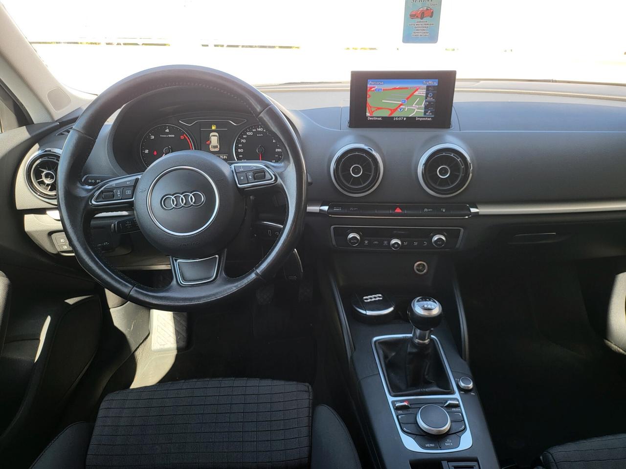 Audi A3 - 2015 2.0 TDI 150 CV Attraction