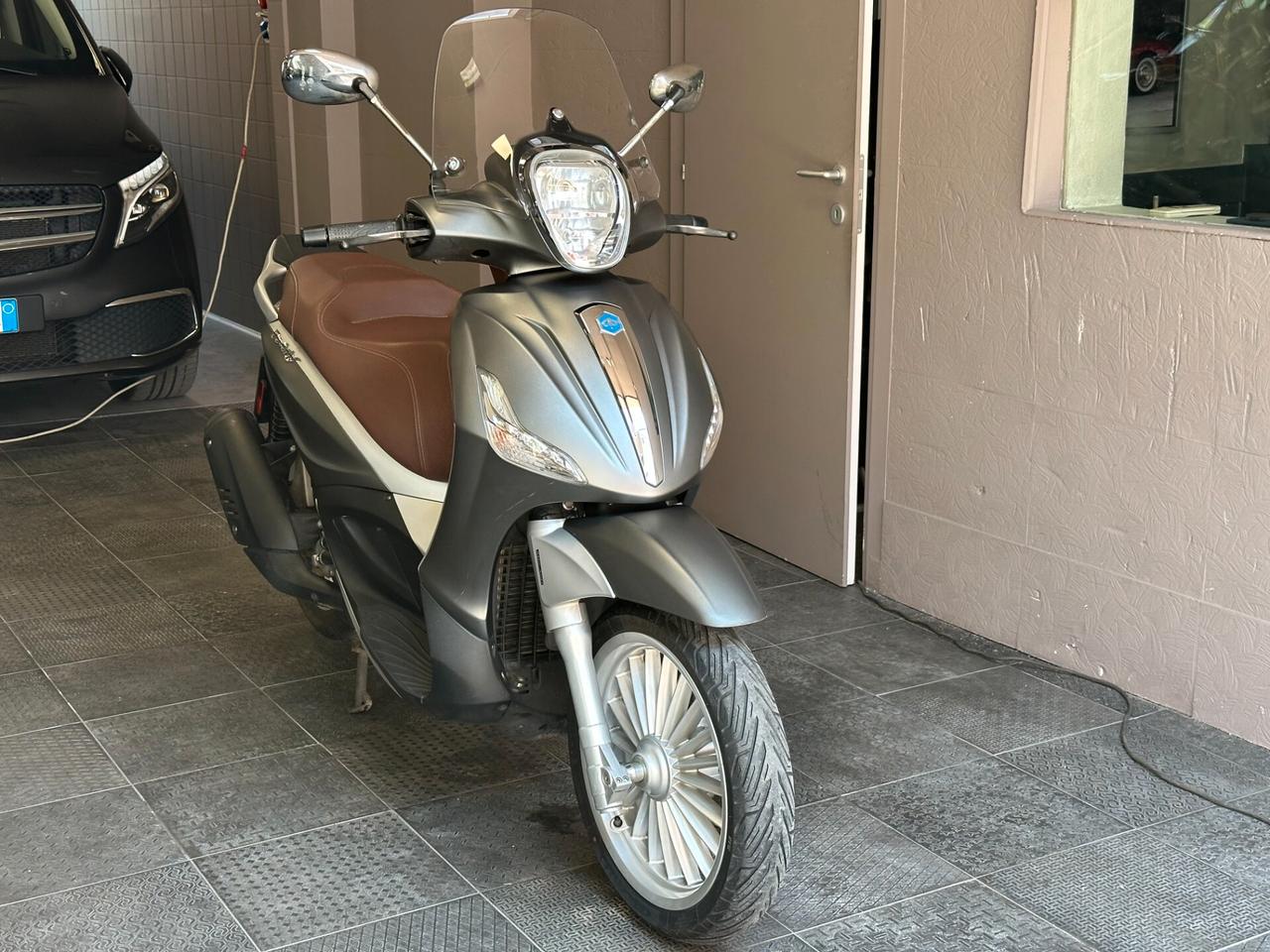 Piaggio Beverly 300 i.e.