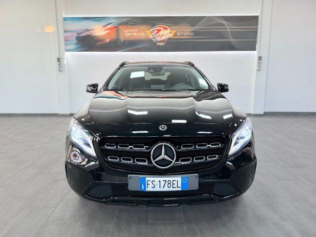 MERCEDES-BENZ GLA 200 d Automatic Premium Enduro