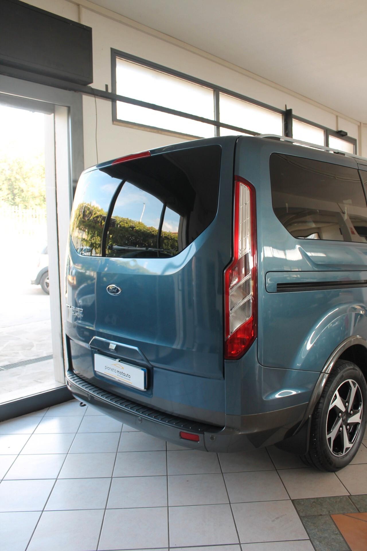 Ford Tourneo Custom 320 2.0 EcoBlue 185CV aut. PC Active