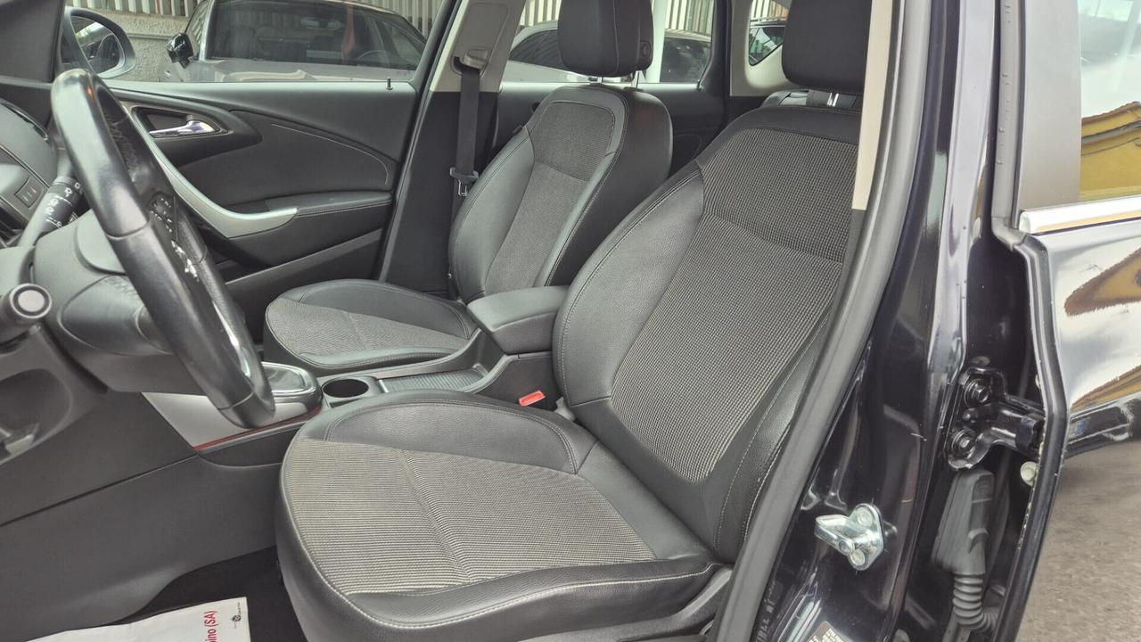 Opel Astra 1.6 T 16V 5 porte Cosmo