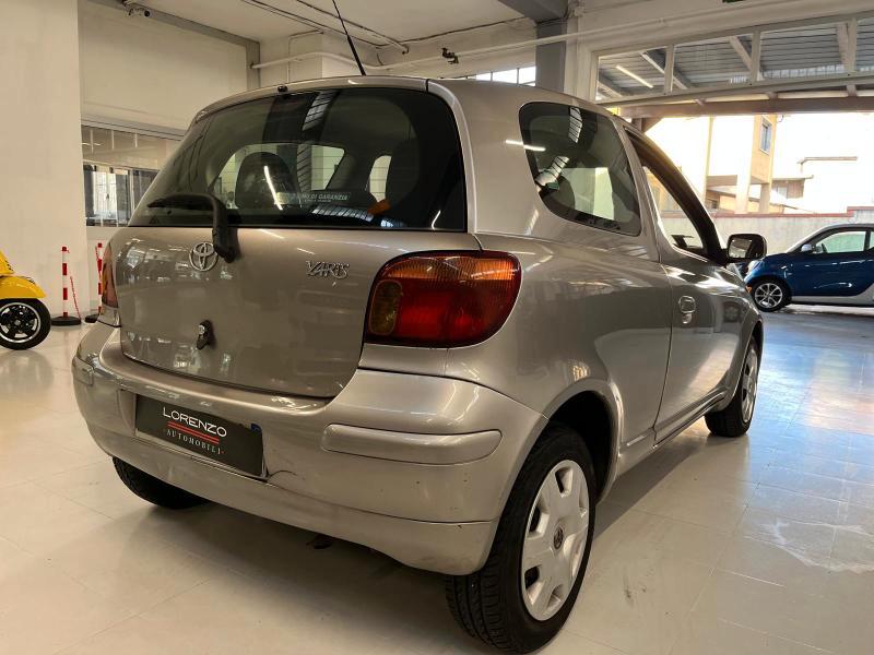 Toyota Yaris 3 Porte Yaris 3p 1.0 Sol