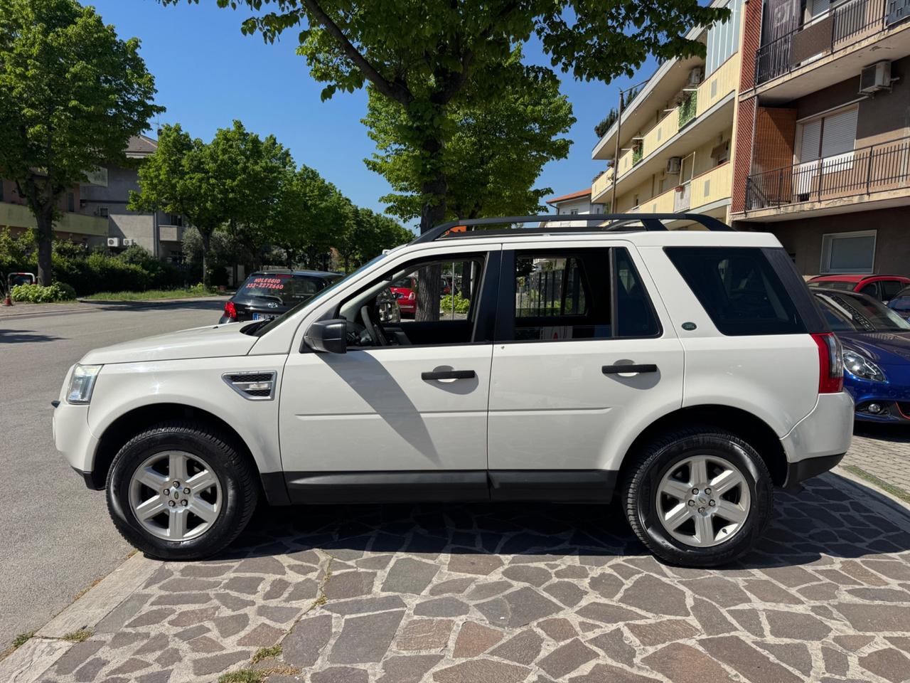 Land Rover Freelander 2.2 TD4 S.W. SE