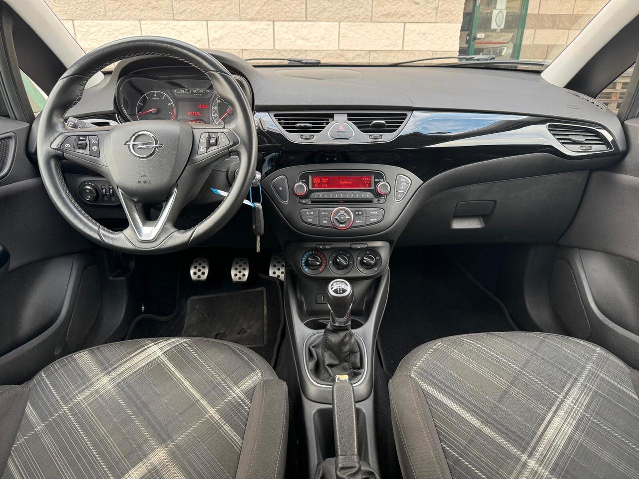 Opel Corsa 1.4 90CV GPL Tech 5 porte Innovation