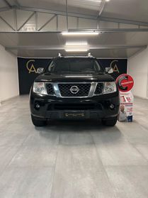 Nissan Navara 2.5 dCi 4 porte Double Cab WoRK