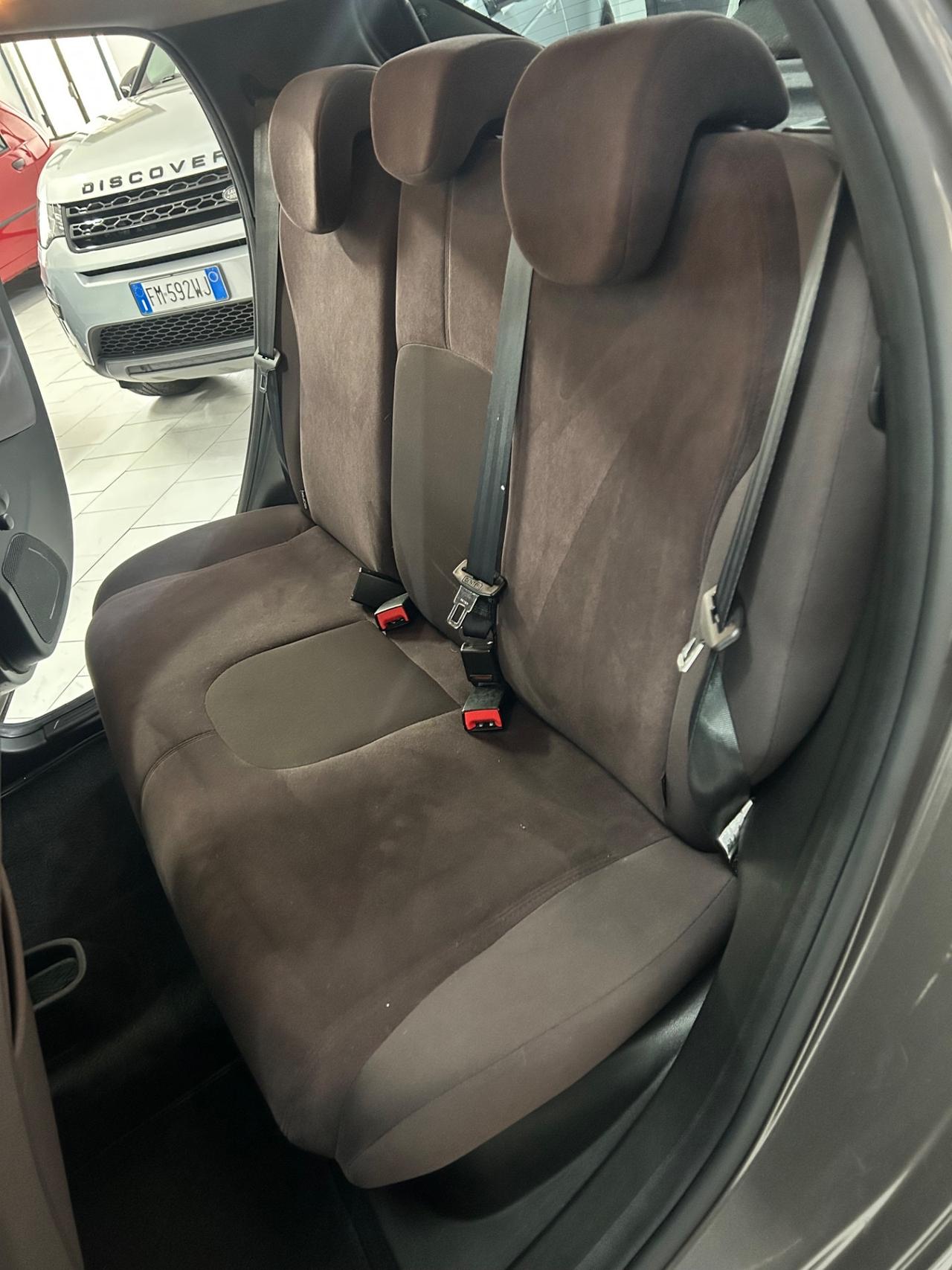 Lancia Ypsilon 1.2 69 CV 5 porte S&S Platinum