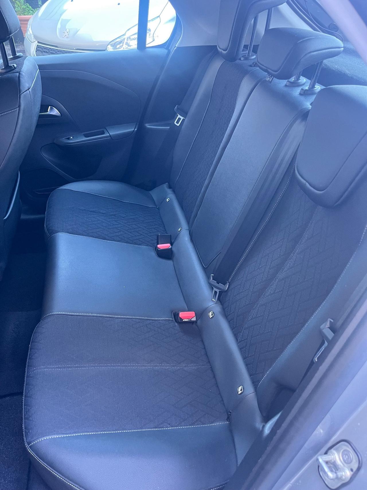 Opel Corsa 1.2 Elegance