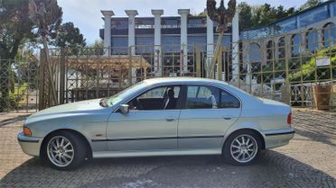 BMW Serie 5 523i Attiva Bifuel GPL