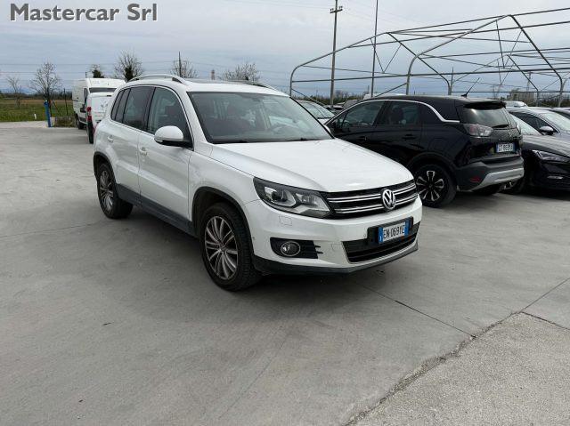 VOLKSWAGEN Tiguan Tiguan 2.0 tdi Sport. EN069YE