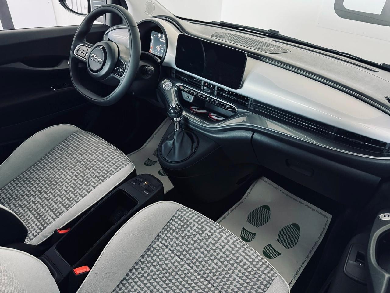 Fiat 500 Berlina Hybrid Torino