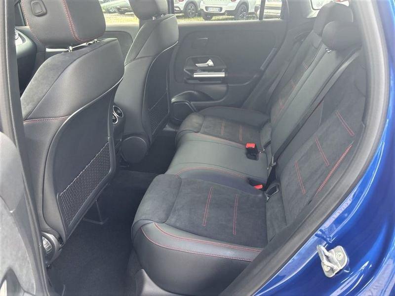 Mercedes-Benz GLA 35 AMG Night Package II AMG Line