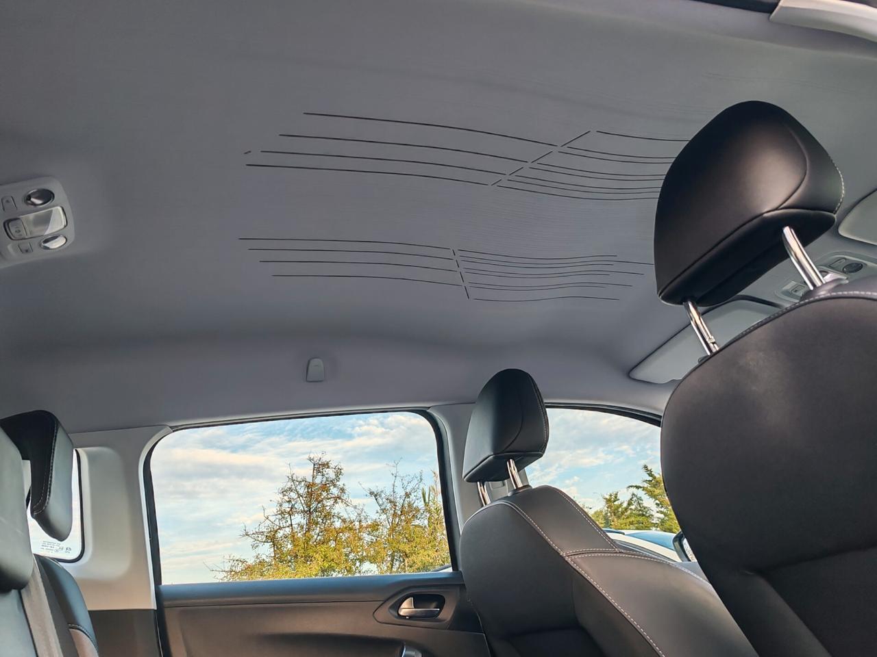 Peugeot 2008 1.6 Hdi Allure