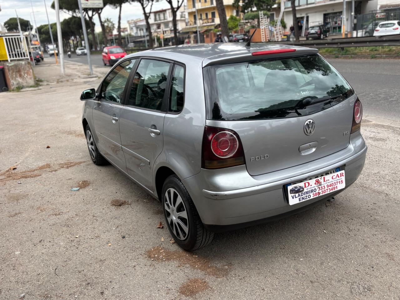 Volkswagen Polo 1.4/80CV 16V 5p. Sportline