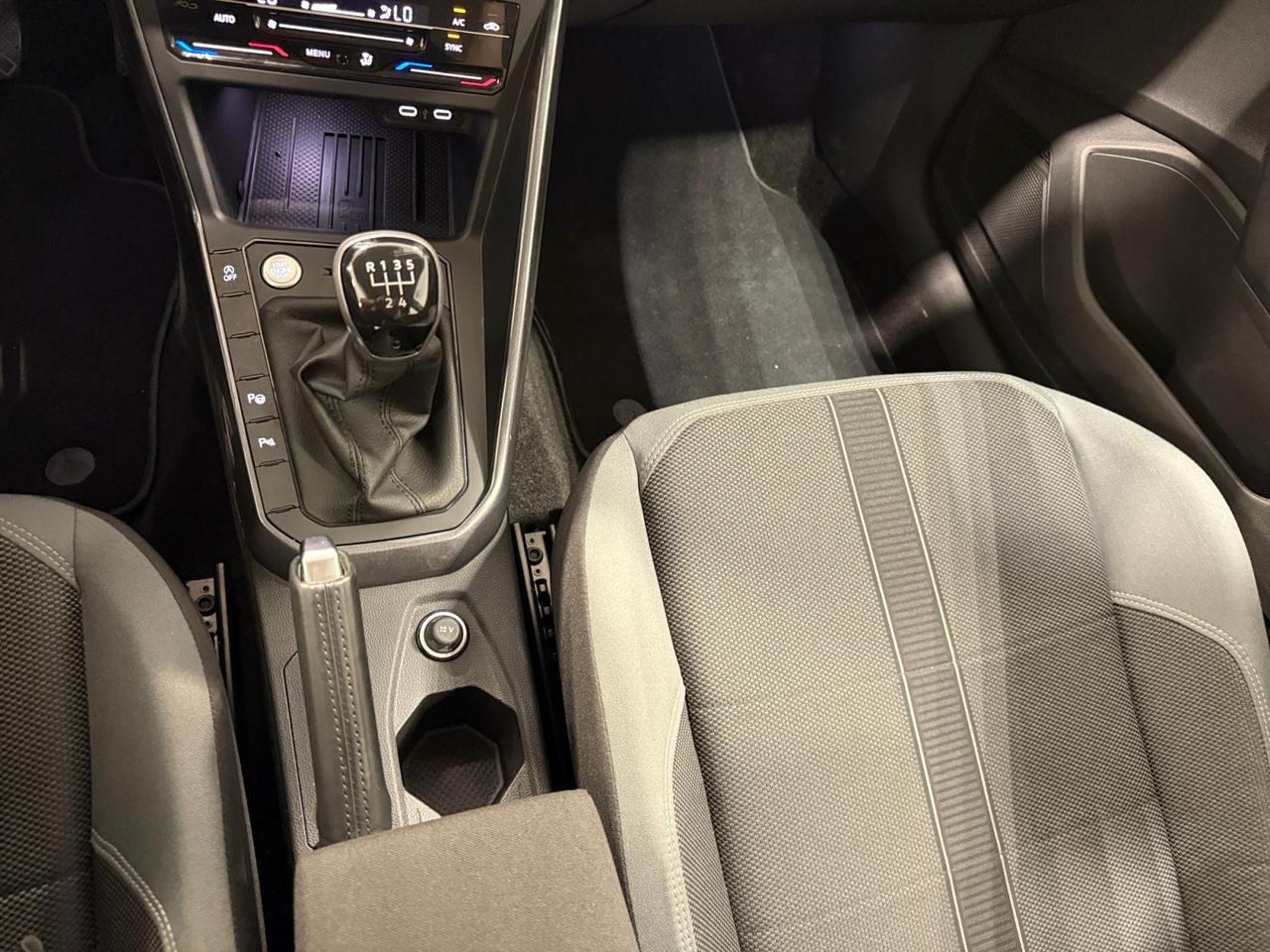 VOLKSWAGEN Polo VI 2022 - Polo 1.0 tsi Style 95cv