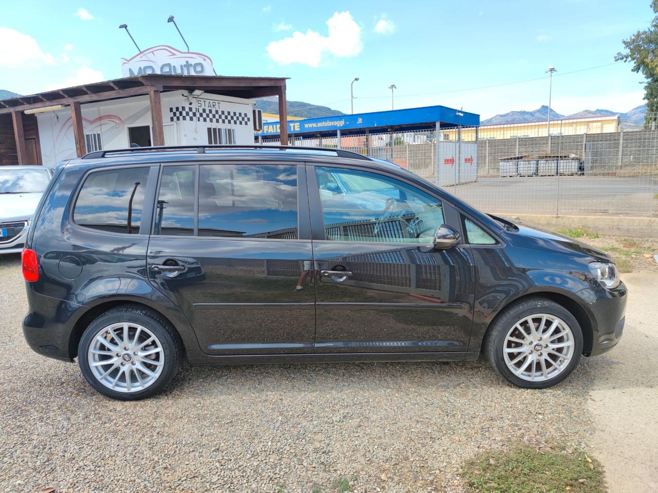 Volkswagen Touran 1.6 TDI DSG Comfortline 7 Posti