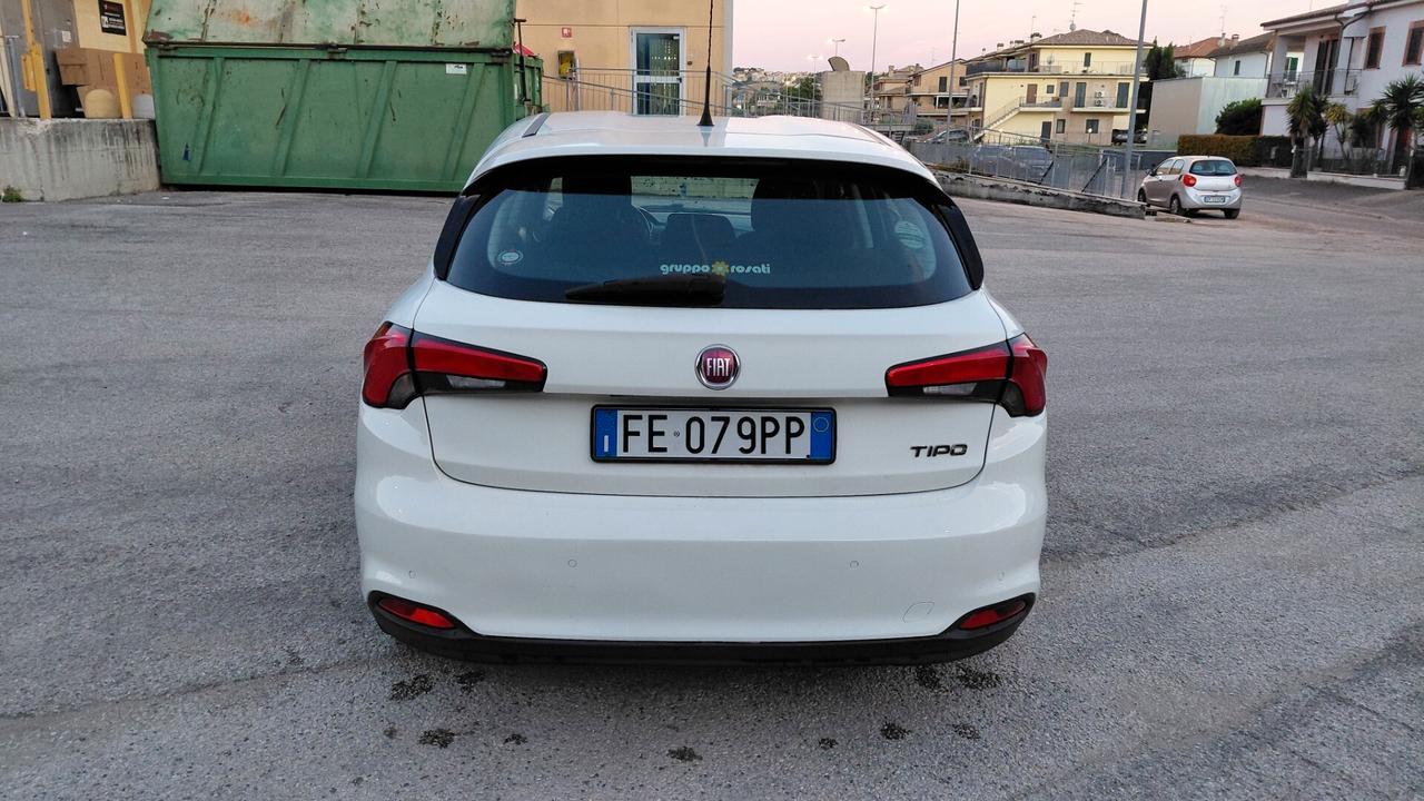Fiat Tipo 1.4 T-Jet 120CV GPL 5 porte Easy