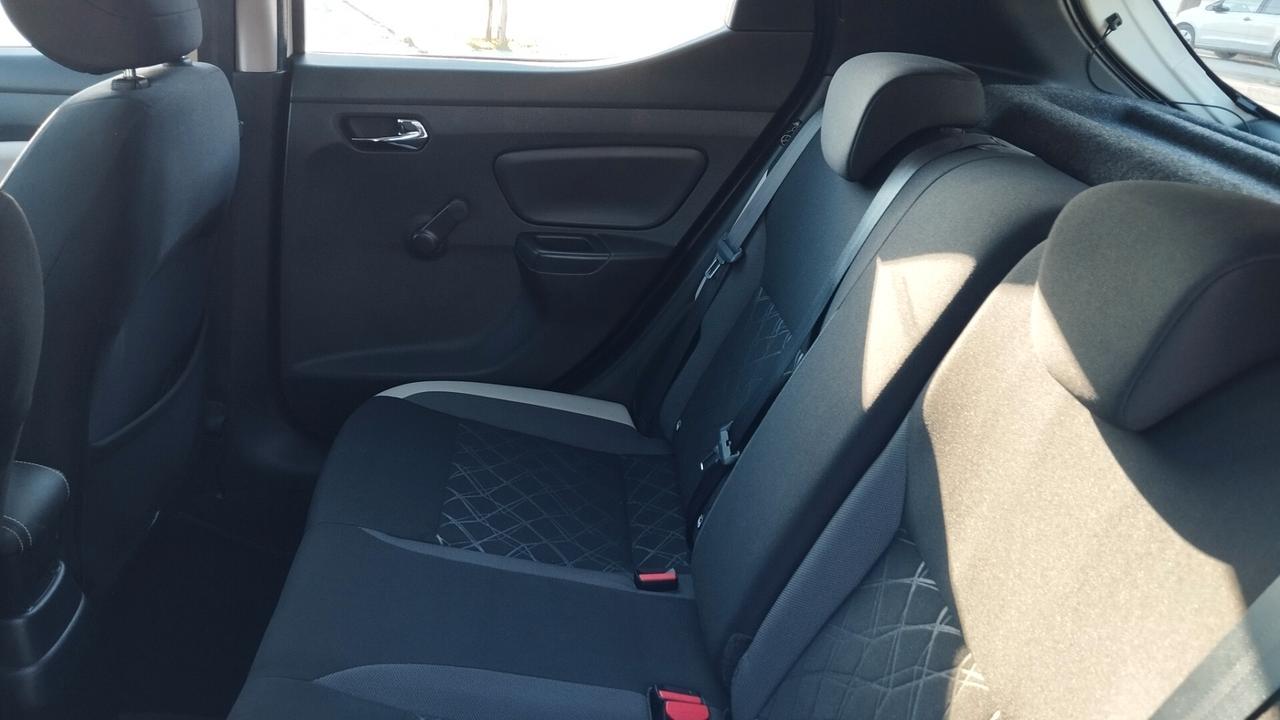NISSAN MICRA 1.0 BENZ-2018