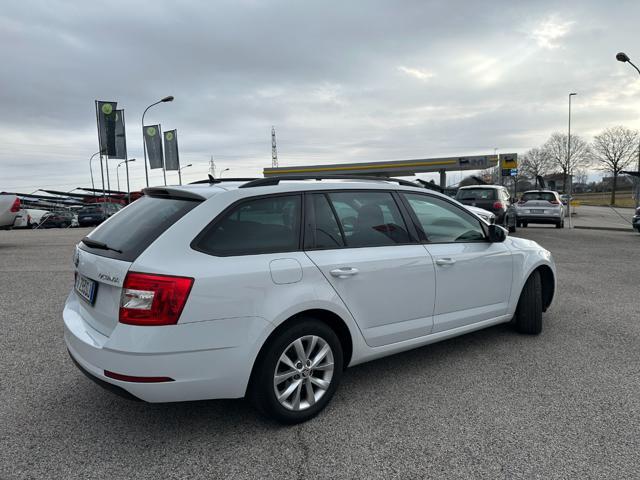 SKODA Octavia 1.6 TDI SCR 115 CV Wagon Executive