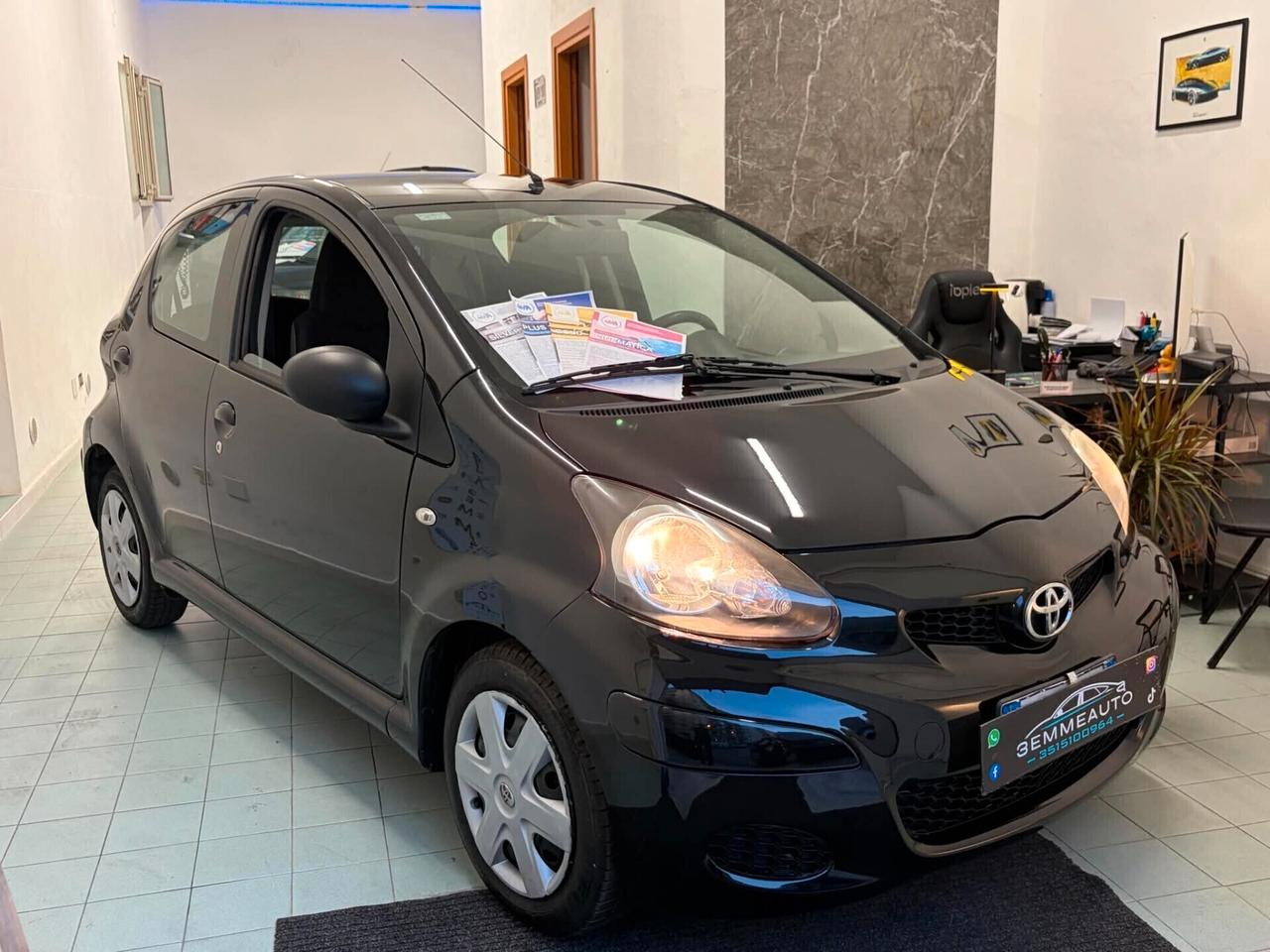 Toyota Aygo 1.0 68Cv 74.000KM 12 MESI DI GARANZIA
