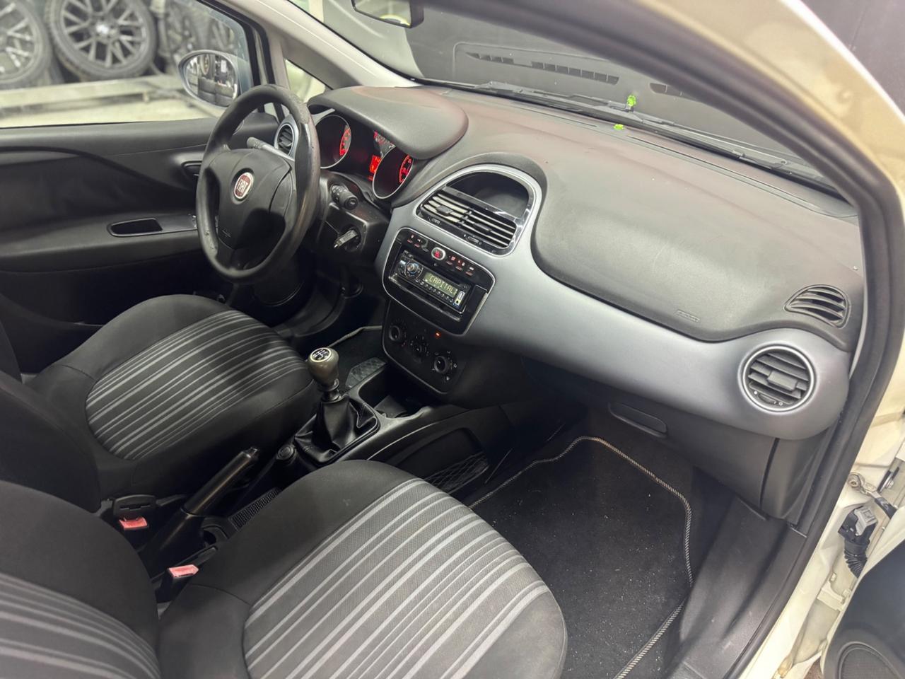 Fiat Punto Evo 1.4 Benzina GPL 5porte ADATTA NEOPATENTATI