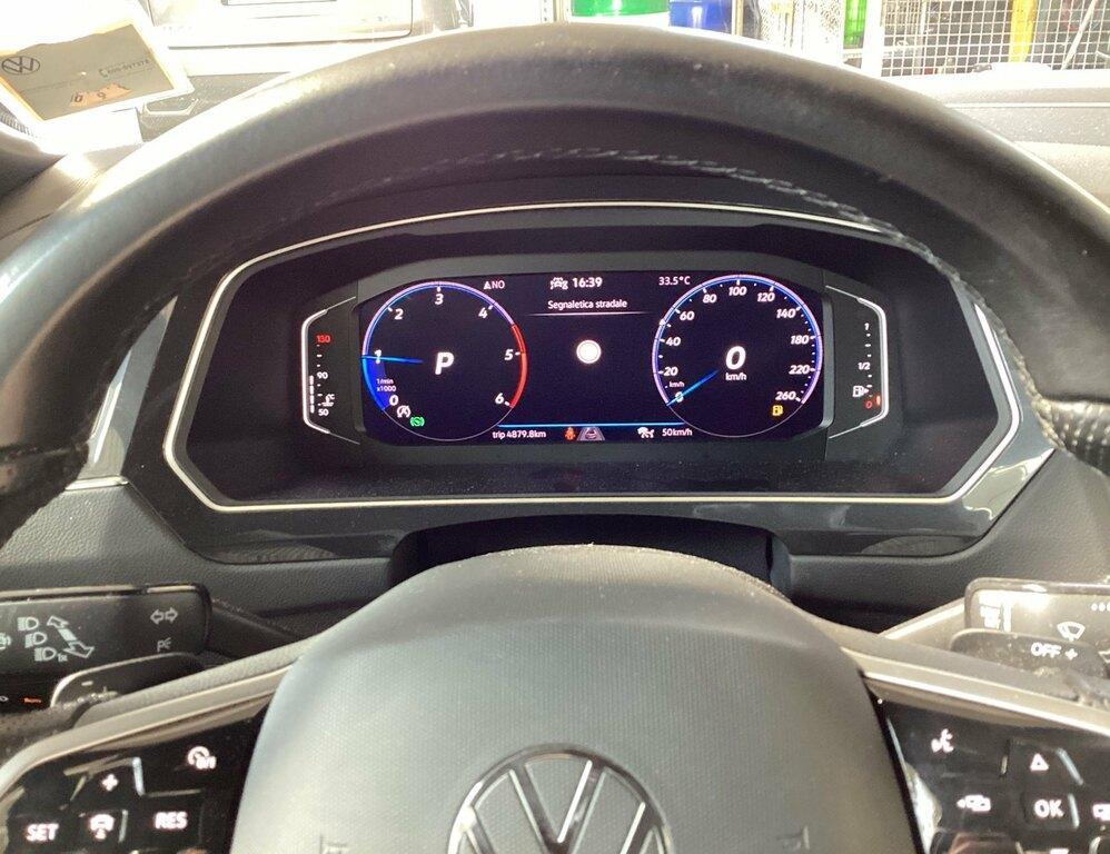 Volkswagen Tiguan 2.0 TDI SCR R-Line DSG