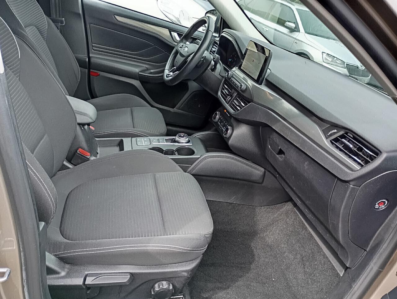 Ford Focus 5P 1.0 EcoBoost 125CV Titanium Aut.