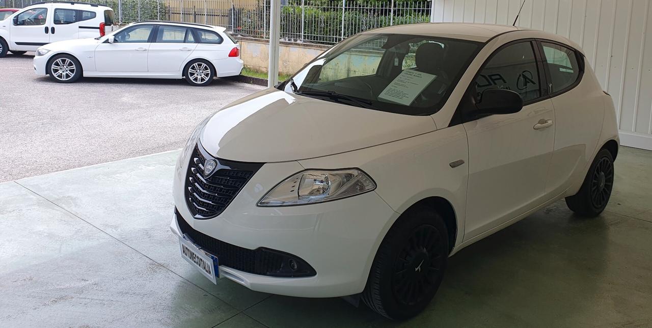 Lancia Ypsilon 1.2 GPL/BENZ. - 11/2014 - KM. 138.000