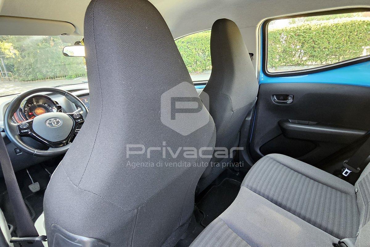 TOYOTA Aygo Connect 1.0 VVT-i 72 CV 5 porte x-play