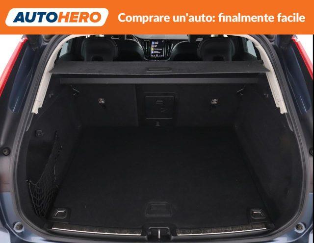 VOLVO XC60 B4 (d) AWD Geartronic Momentum