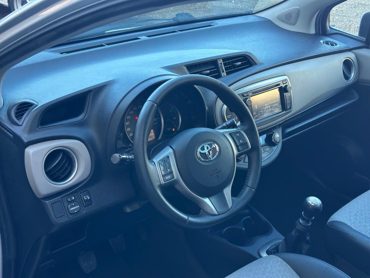 Toyota Yaris 1.4 D-4D 90cv 5p Lounge MY 2013