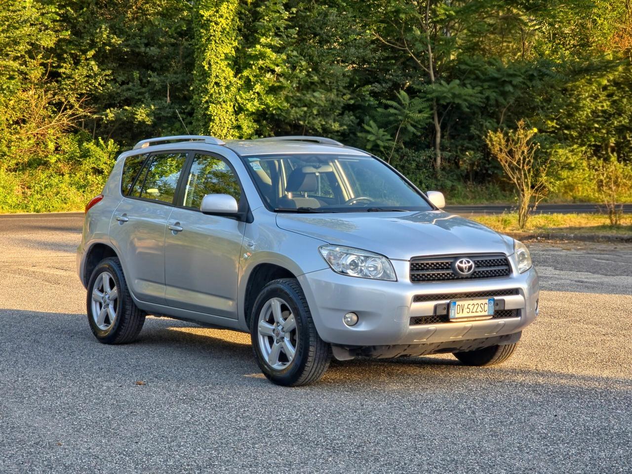 Toyota RAV 4 RAV4 2.2 D-4D 136 CV DPF Luxury CV-136 E4 Manuale NEO 4x4 2009