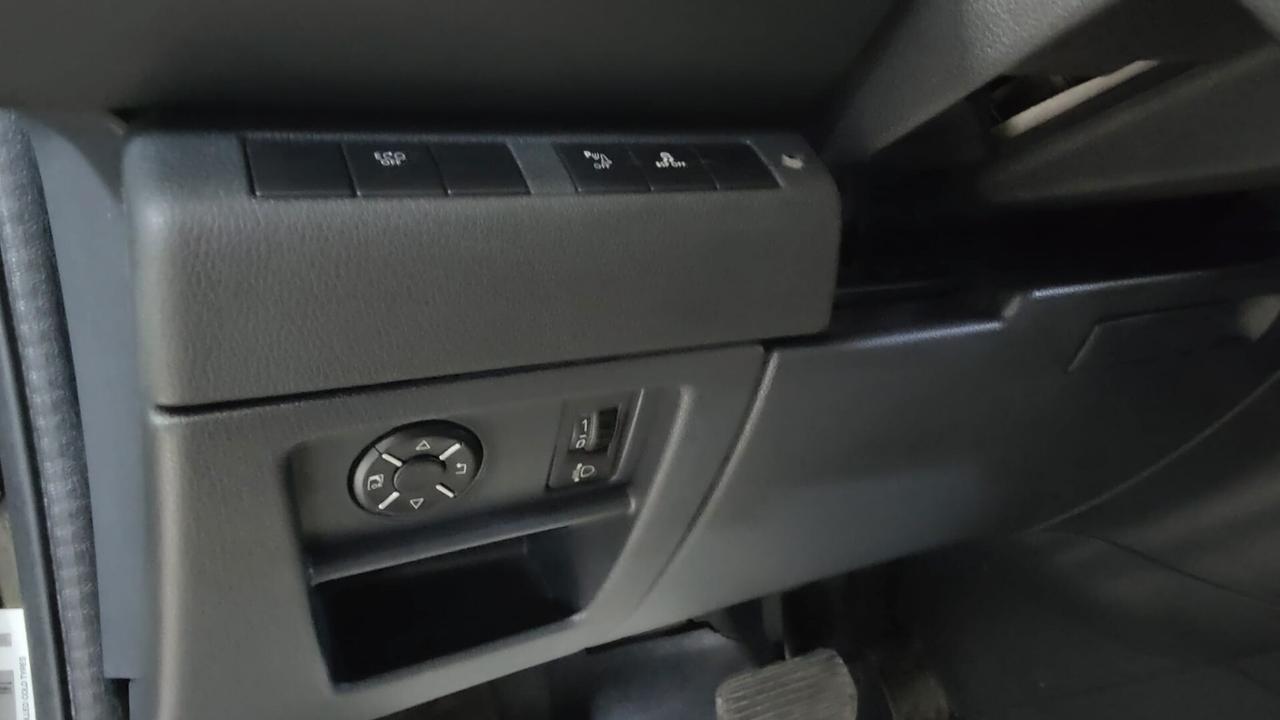 Peugeot 3008 HYbrid4