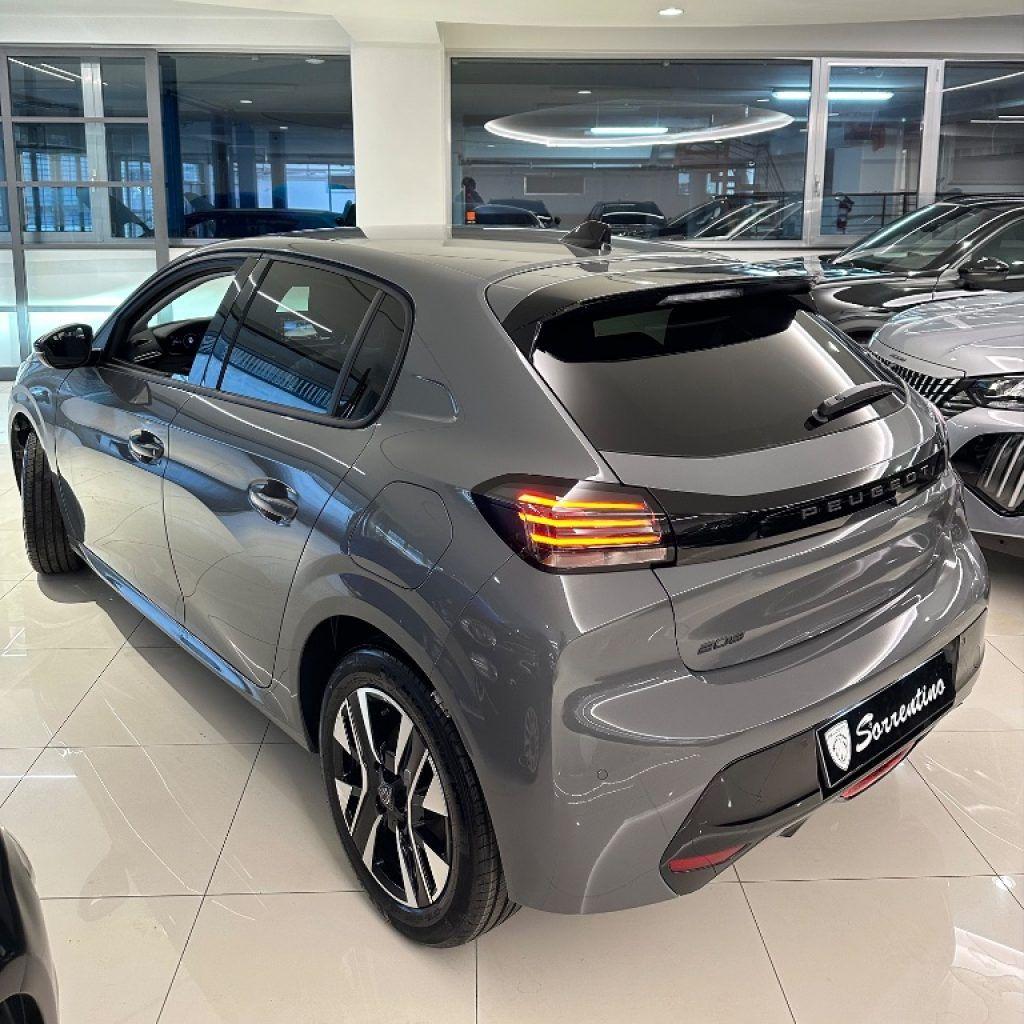 Peugeot 208 ALLURE Hybrid 110 MOTORE A CATENA 8 ANNI DI GARANZ