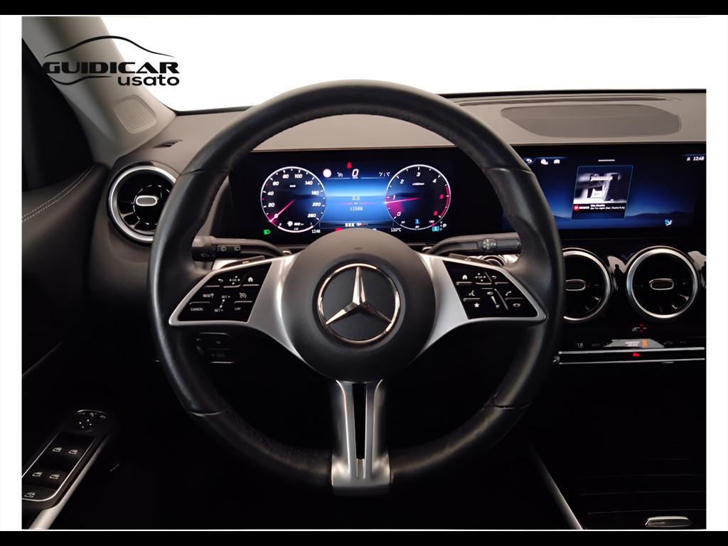 Mercedes-Benz GLB - X247 2023 - GLB 180 d Progressive Advanced auto