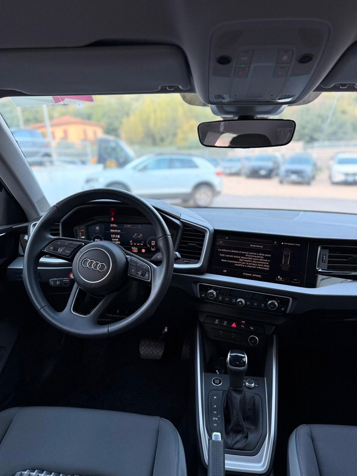 Audi A1 allstreet 30 TFSI S tronic Business