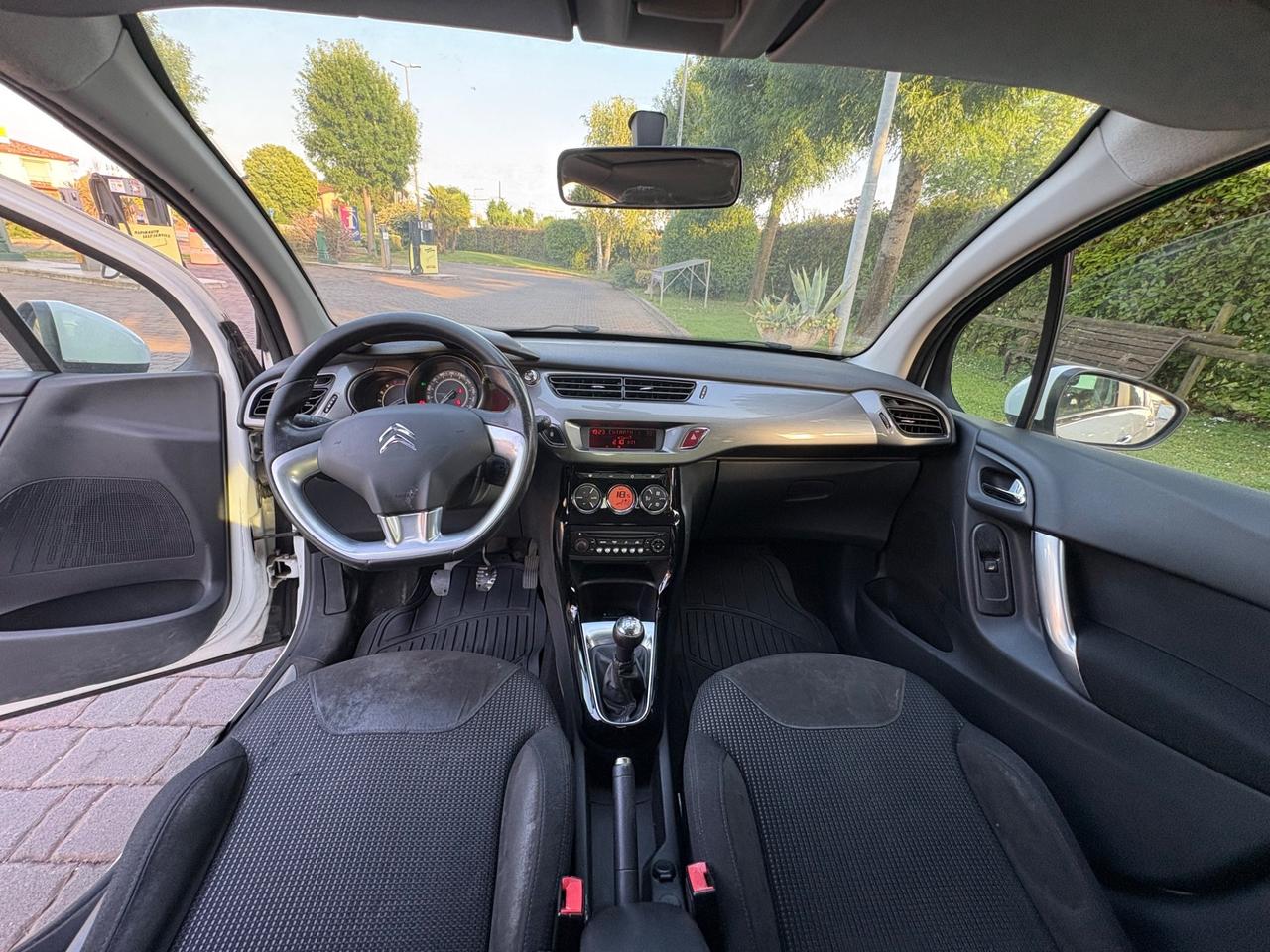 Citroen C3 1.4 HDi 70 Exclusive ok neopatentati!!!