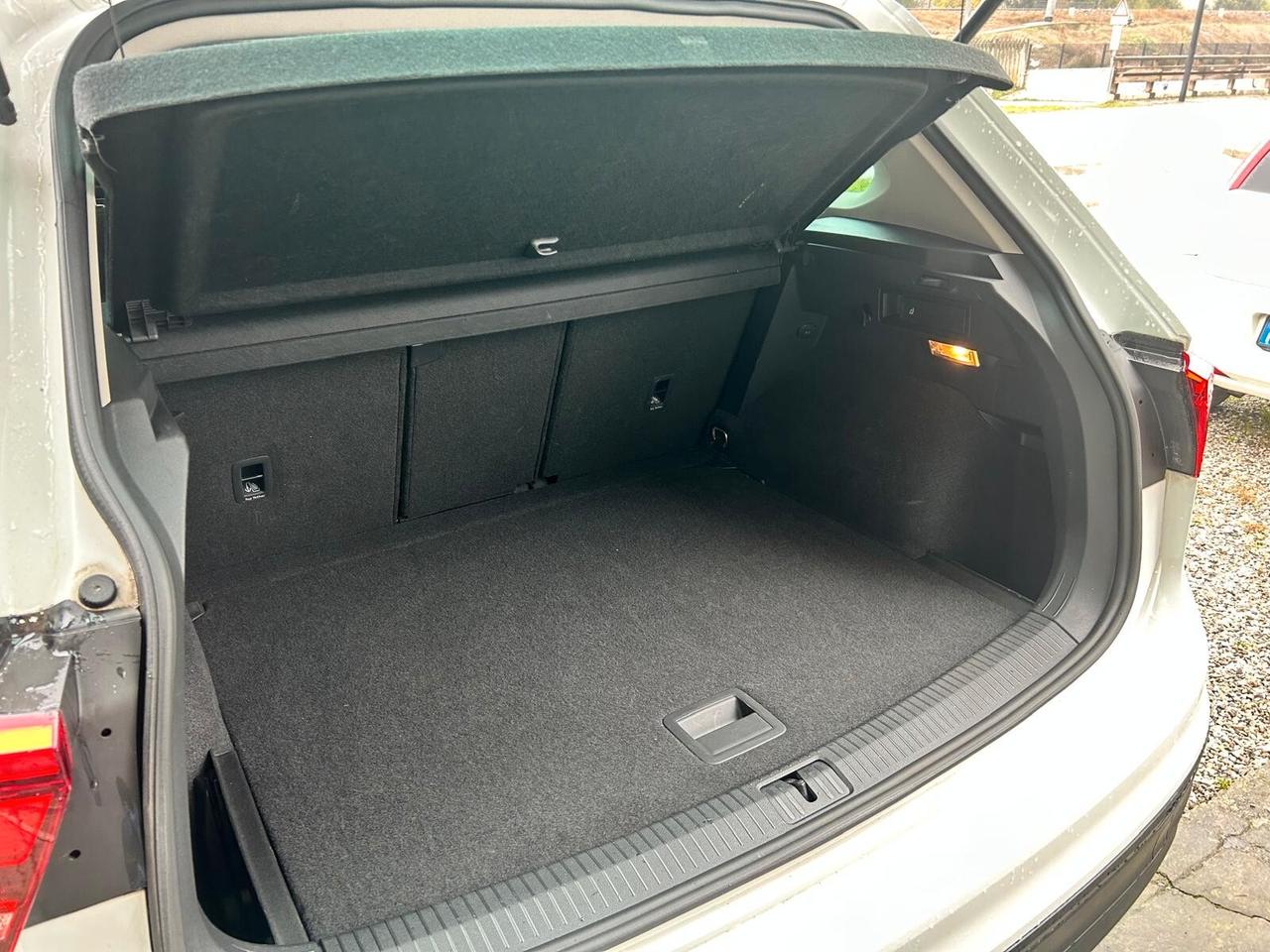 Volkswagen Tiguan 1.6 TDI SCR Business BlueMotion Technology