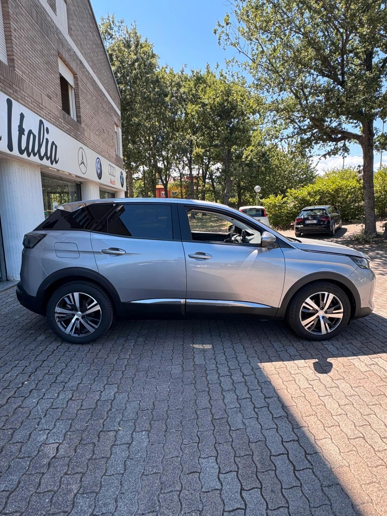 PEUGEOT 3008 1.5 BlueHDi 130CV EAT8 ALLURE 2021