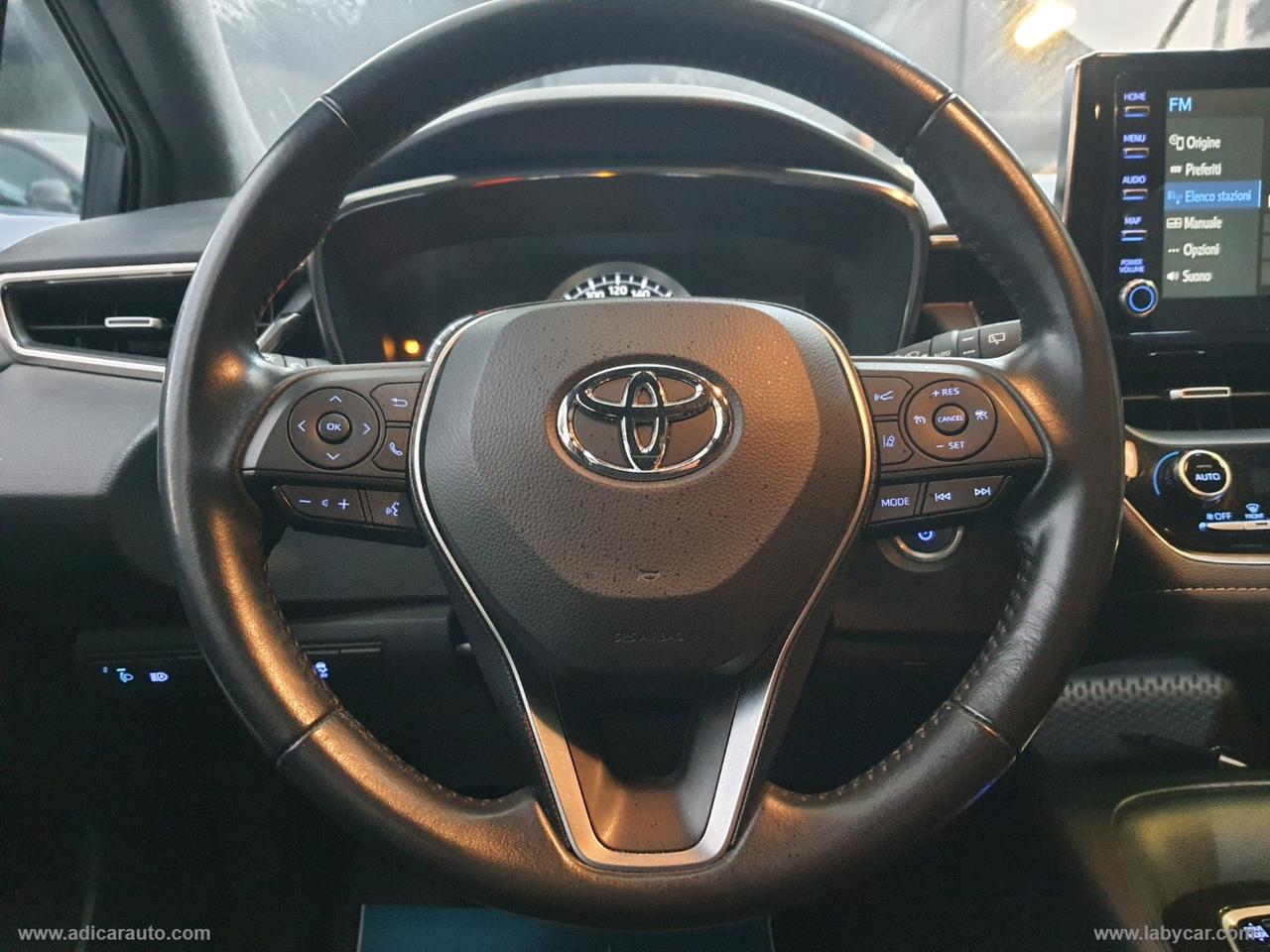 TOYOTA Corolla 1.8 Hybrid