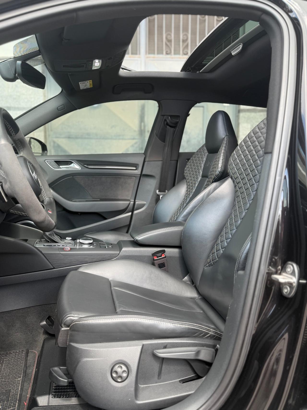 Audi RS3 2.5 TFSI 400 CV QUATTRO S-TRONIC SPORTBACK UFFICIALE