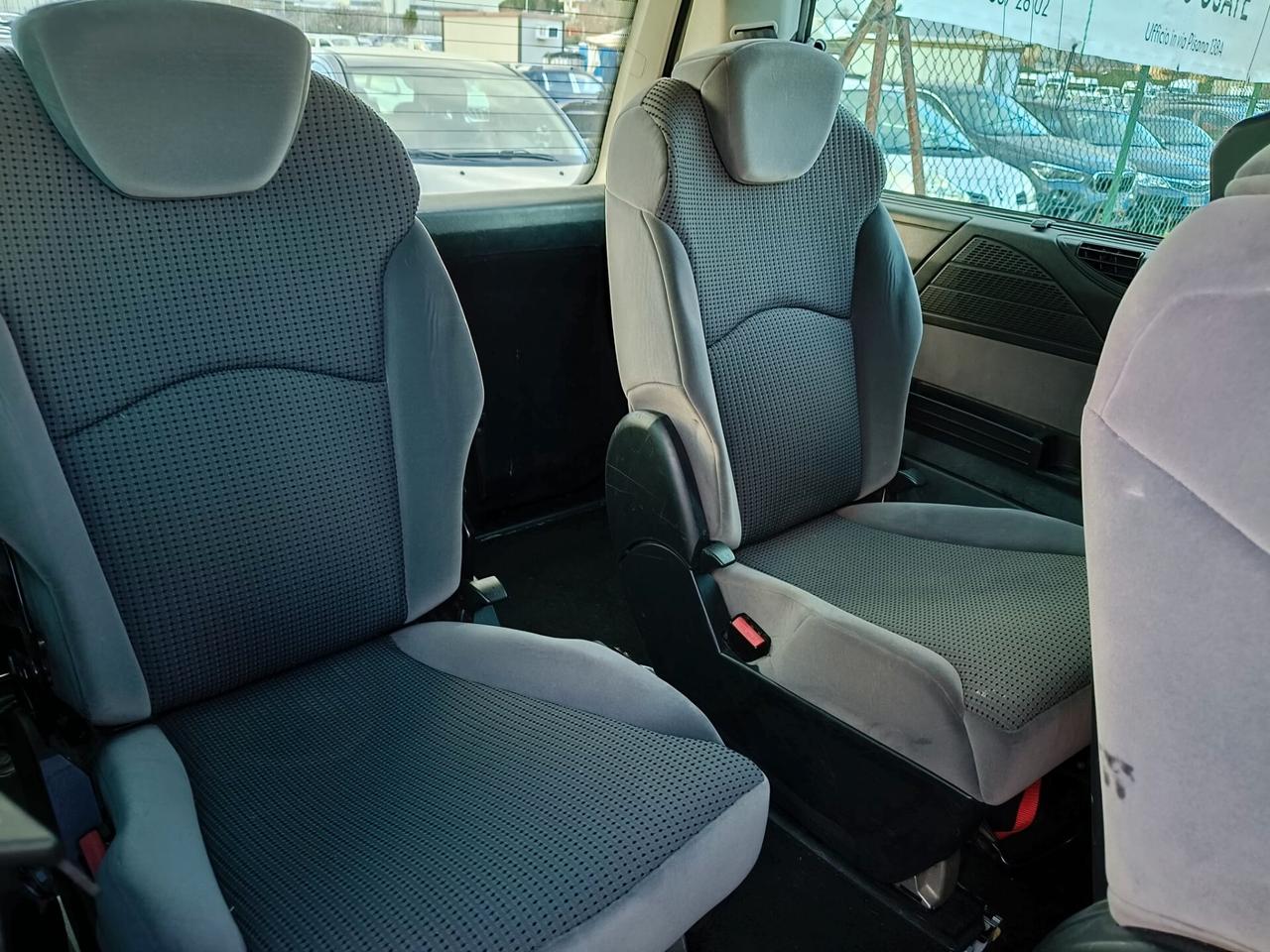 Peugeot 807 2.0 DIESEL - 7 POSTI