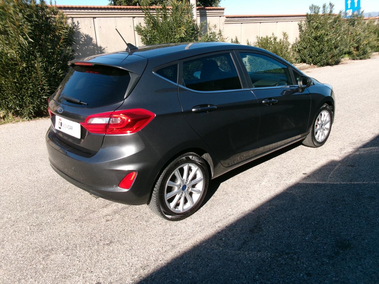 Ford Fiesta 1.0 Ecoboost 100 CV aut. 5 porte Vignale