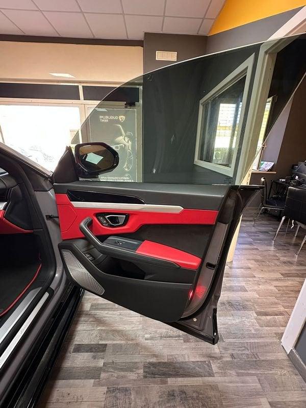 Lamborghini Urus 4.0