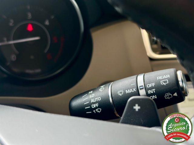 JAGUAR E-Pace 2.0D 180CV AWD aut. R-Dynamic