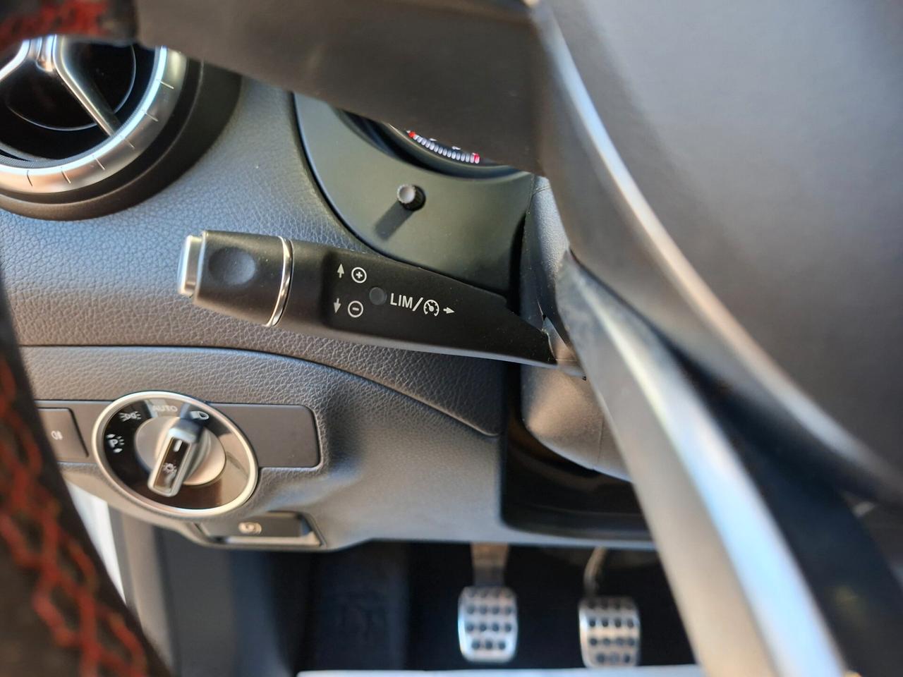 Mercedes-benz CLA 180 d Automatic Premium