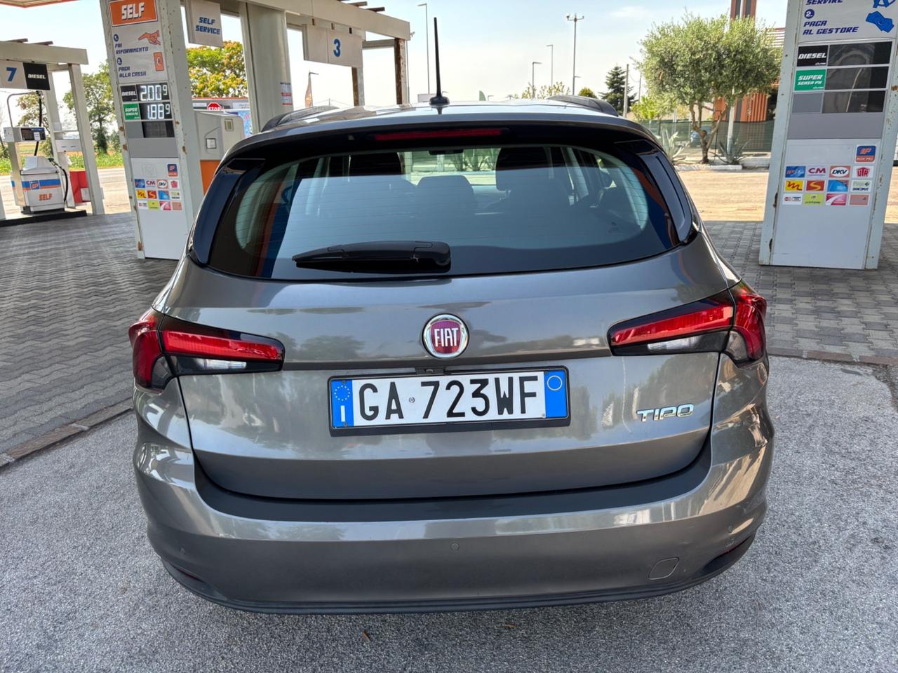 Fiat Tipo 1.6 Mjt S&S DCT 5 porte Mirror
