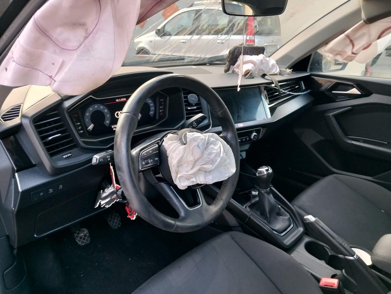 Audi A1 SPB 25 TFSI Identity Black 2019 SINISTRATA